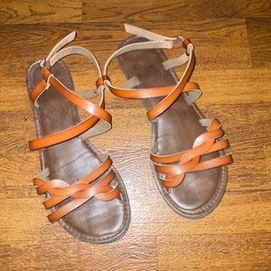 Time and Tru Women's Shandle Sandal